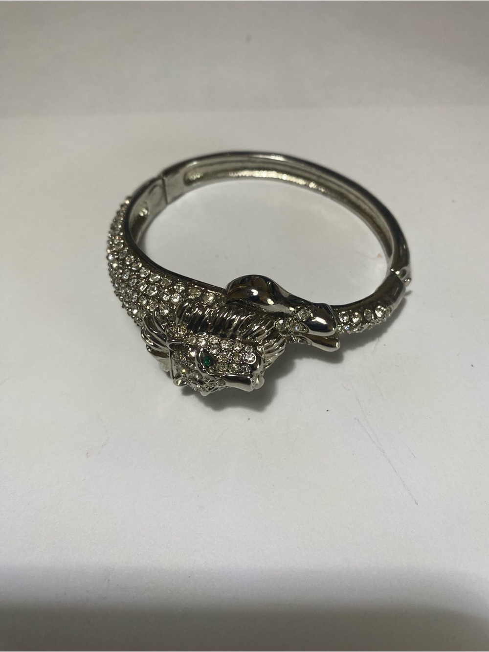 Lion Head Crystal-Embellished Silver Hinged Bangle Bracelet